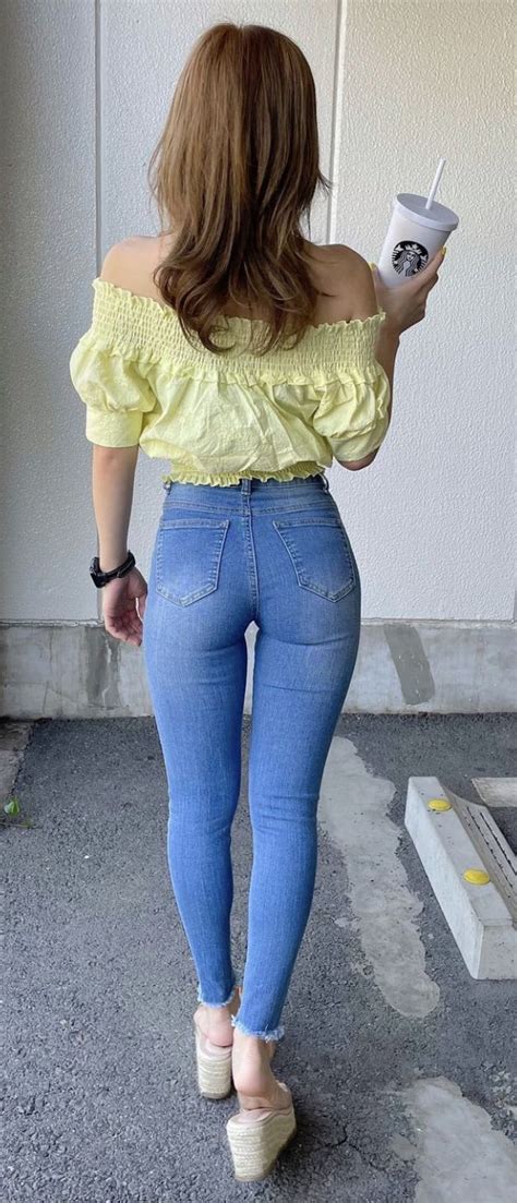 Pin By Ivanf On Джинсы в обтяжку Sexy Jeans Girl Hot Jeans Outfit Jeans Outfit Women