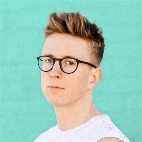 Much of oakley's activism has been dedicated to lgbtq+ youth, lgbt rights. Tyler Oakley - YouTube