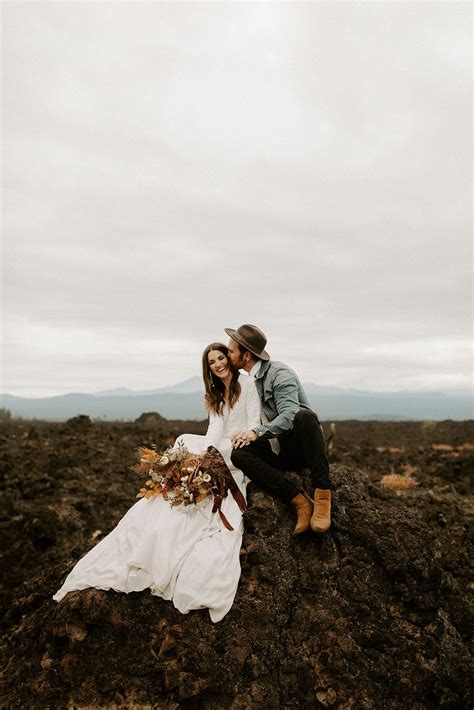 Bend Oregon Bridal Session — Bend Wedding Photographer Dawn Charles Wedding Photography