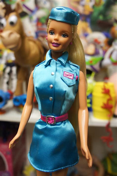 Tour Guide Barbie In Toy Story 2 1999 Tour Guide Barbie S Statement