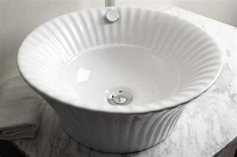 American Imaginations Ceramic Circular Vessel Bathroom Sink With