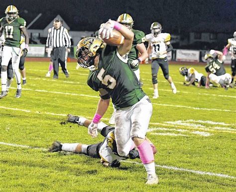 Wyoming Area Football Crossley Keeps Wyoming Area On Top Of Division
