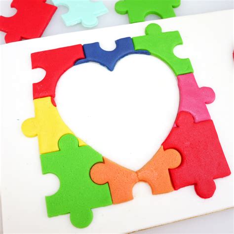 Free online jigsaw puzzle maker with daily puzzles and thousands pictures in the puzzle gallery. How To Make An Easy Jigsaw Puzzle Cake | Cake Craft World News