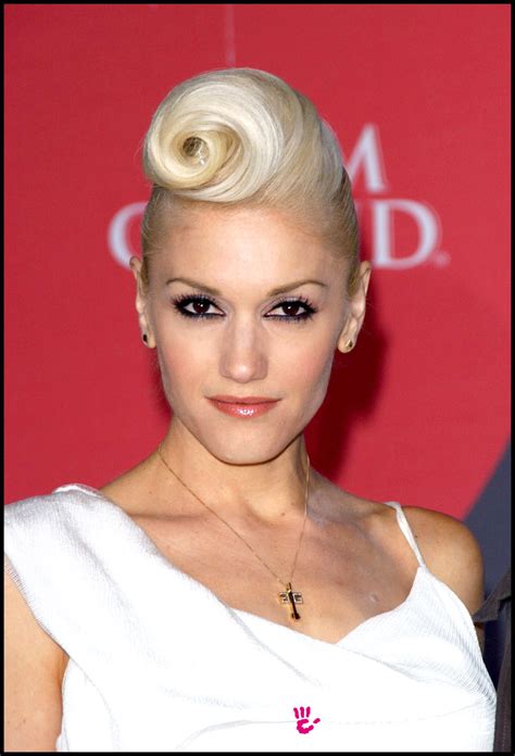 Gwen Stefani Hairstyle Easyhairstyler