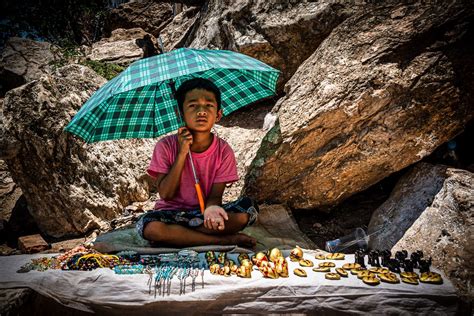 laos tempel am mekong foto and bild asia laos kinder bilder auf
