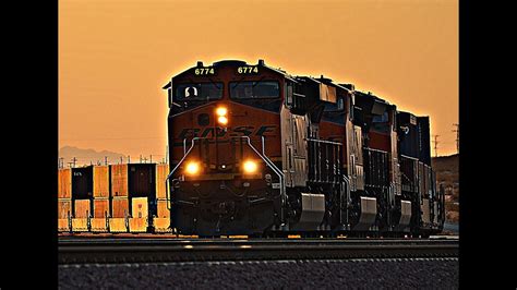 Bnsf Puts On Insane Show At Sunset Train After Train Youtube