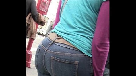 Candid Black Woman Tight Jeans Bubble Butt Street