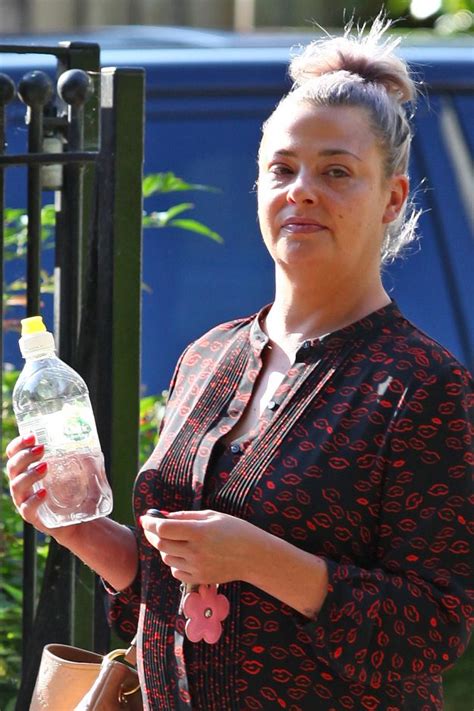 Lisa Armstrong Reveals Weight Loss As She Puts On A Leggy Display In London Ok Magazine