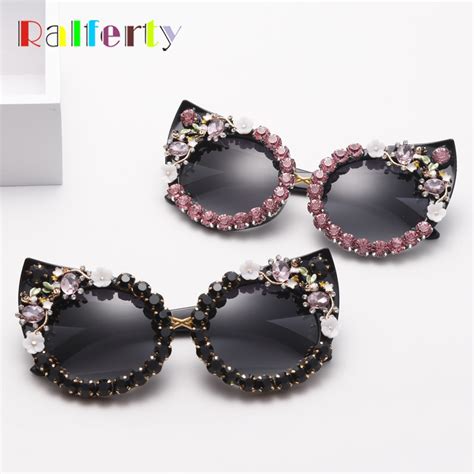 Ralferty Luxury Queen Cat Eye Sunglasses Women Flower Rhinestone Cateye