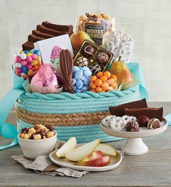 4.5 out of 5 stars with 141 ratings. Deluxe Easter Gift Basket in 2020 | Easter gift baskets ...
