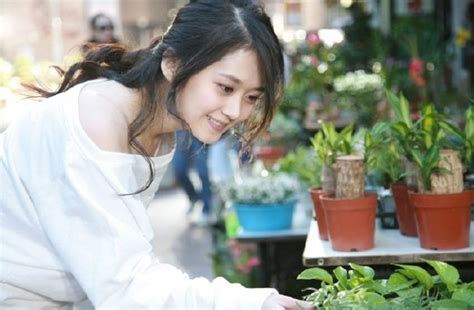 Cuts from korean drama , starring jang hyuk and jang nara. Jang Nara Looks Cute in First Stills of "Fated to Love You ...