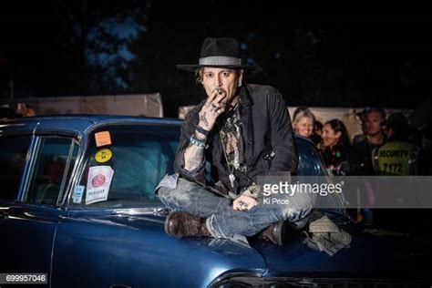 Johnny Depp 2017 Photos And Premium High Res Pictures Getty Images
