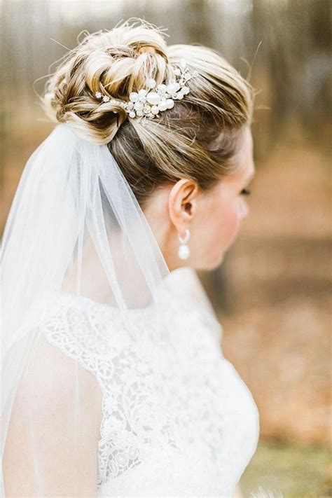 The hair at the crown is turned into a bun like structure. Short Wedding Hairstyles With Veil And Tiara Wedding Venues Jersey Shore | Bridal hair updo ...