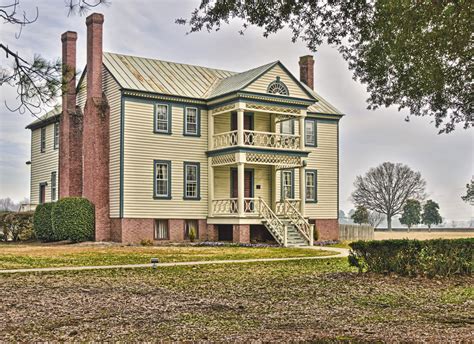 Old Southern Plantation House Hdr Creme