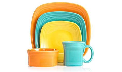 Dish out style with our assortment of dinnerware, ideal for everyday meals and gatherings. 17 Dinnerware Sets With Square Plates | Home Design Lover