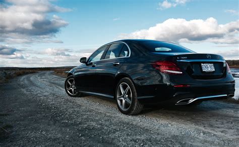 Ahead of its time, the w124 utilized many suspension components back in the 1980's that are standard in modern day vehicles such as using separate front dampers and springs. 2017 Mercedes-Benz E300 4Matic Review - Big C or Small S?