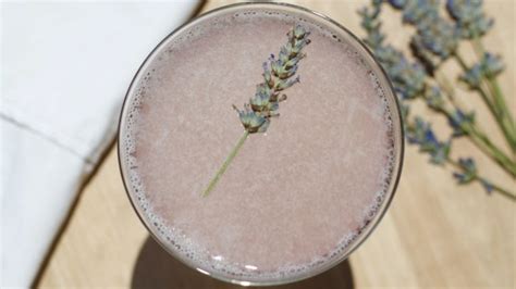 Gin And Lavender Apéritif First Order Gin Gin Cocchi Lavender