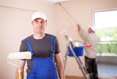 How to Become a Painting Contractor in 8 Steps | BizInsure
