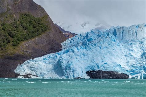 Argentina Sailing Patagonian Glacier Lakes While Enjoying A Luxury