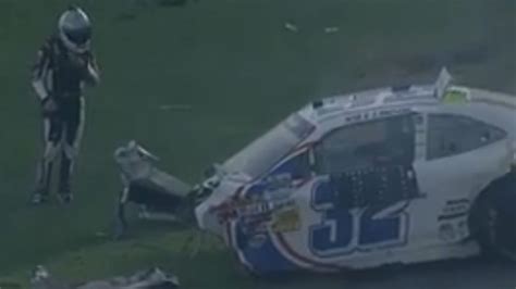 Kyle Larson Crash At Daytona Hurls Debris Into Stands Over A Dozen