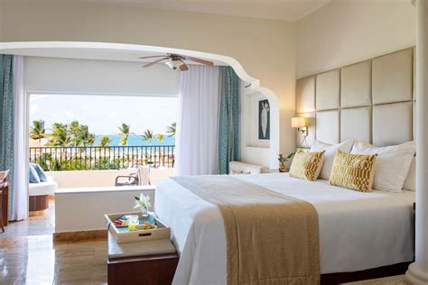 Junior Suite Ocean Front Excellence Club Excellence Riviera Cancun
