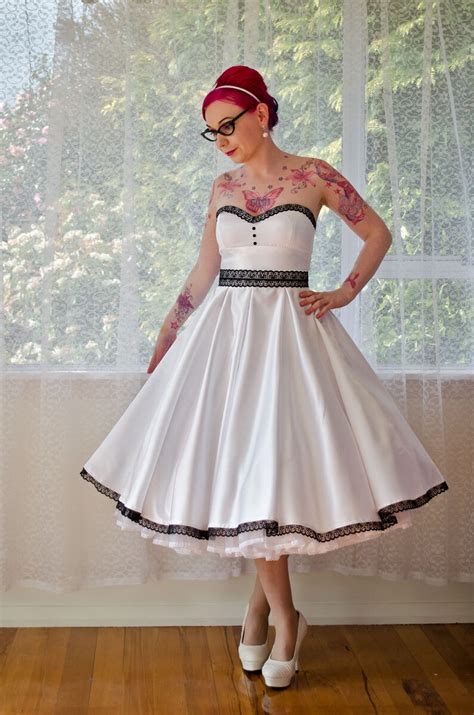 1950s Rose Pin Up Strapless Wedding Dress With Etsy