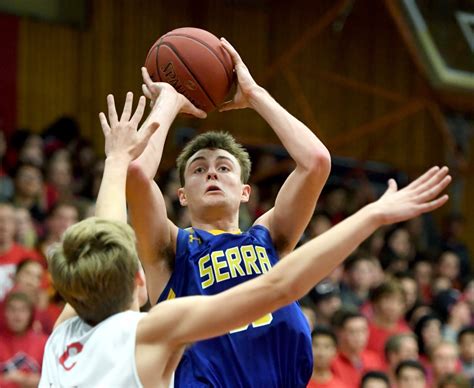 Campolindo Cruises Past Serra And Into D Ii Norcal Final