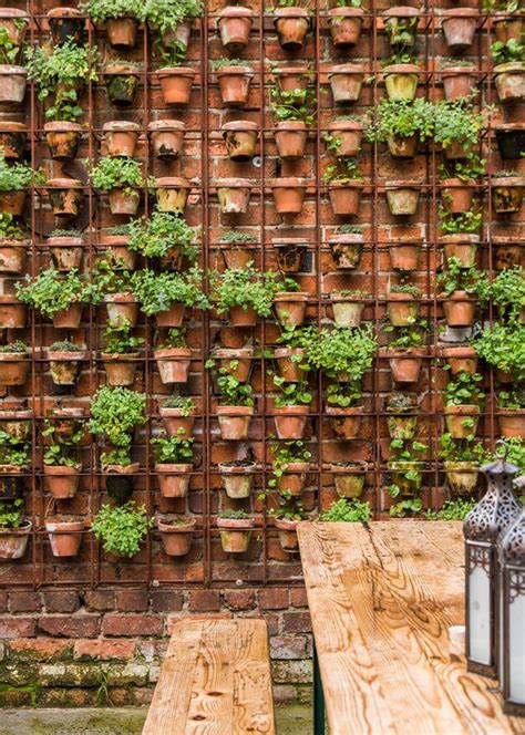 22 Diy Vertical Garden Wall Ideas Worthminer