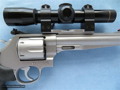 Smith And Wesson Model 629 Performance Center With Leupold M8 2x Scope