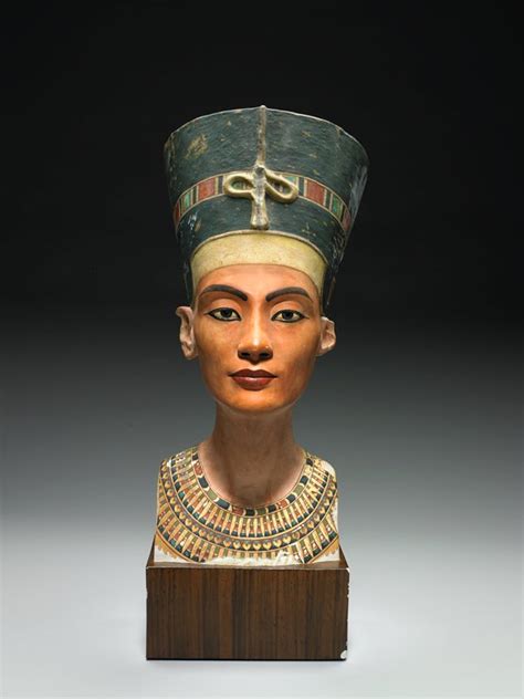Bust Of Nefertete Ancient Egyptian Mia