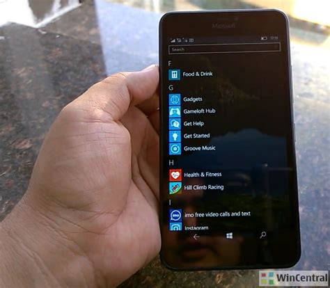 Windows 10 Mobile Build 15025 Hands On Review Issues And Installation