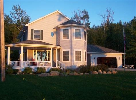 The studio sleeps four and includes a full bath and a refrigerator. House vacation rental in Traverse City from VRBO.com! # ...