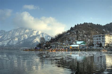 The Best Time To Visit Srinagar Trans India Travels