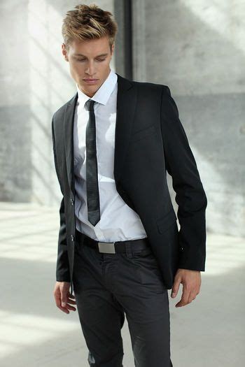 Filip Gustavsson Suit And Tie Blonde Guys Mens Outfits