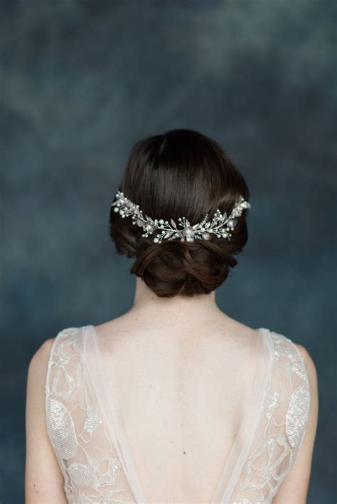 7 Wedding Hair Vines Worth Obsessing Over Right Now Emmaline Bride
