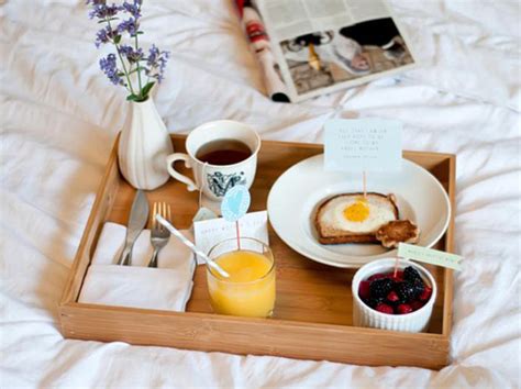 12 Things For A Beautiful Breakfast In Bed Jewelpie