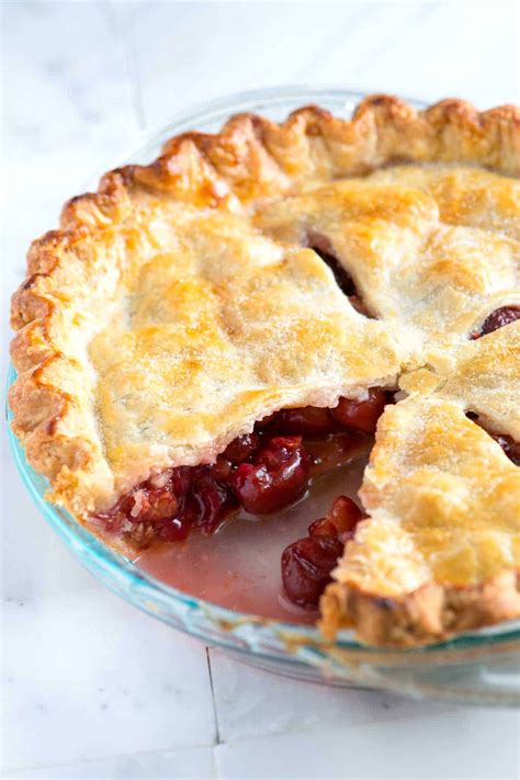 Best Homemade Cherry Pie Recipe