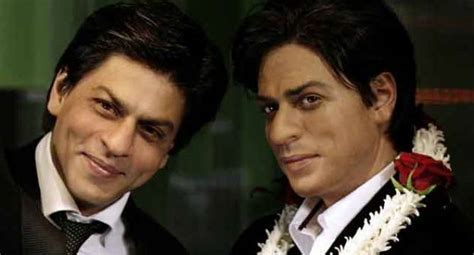 shahrukh khan shoots with his own wax figure at madame tussauds for fan news nation english