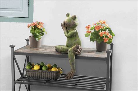 Sunjoy Sitting Frog Garden Statue 25