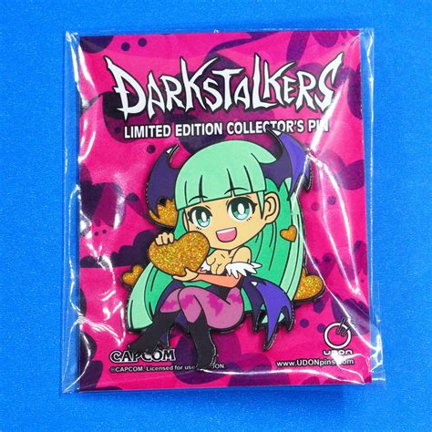 Udon Darkstalkers Morrigan Valentines Day Heart Of Gold Pin Limited