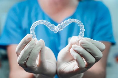 Essix dental tu aliado tras la ortodoncia El blog de Vitaldent Hábitos tratamientos y