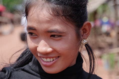 Cambodian Women Creative Photographs By Shelly Rosenberg