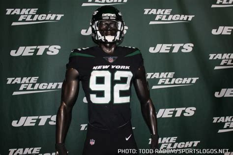 New York Jets Debut New All Black Uniforms On Monday Night Football