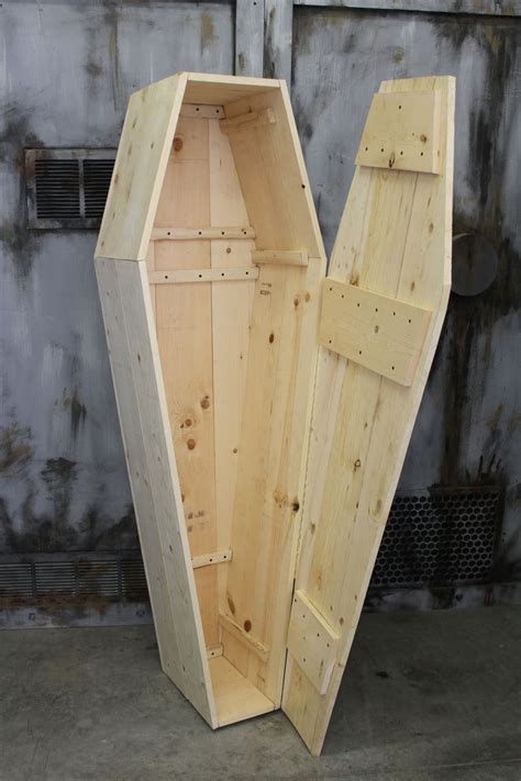 Classic Old Time Coffin Diy Wood Projects Diy Halloween Projects