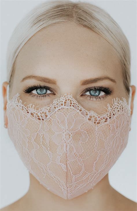 8 Beautiful And Fashionable Bridal Face Masks For Your Wedding Day