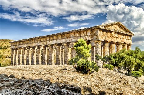 Exploring The Ancient Elymian Ruins Of Segesta Sicily - The