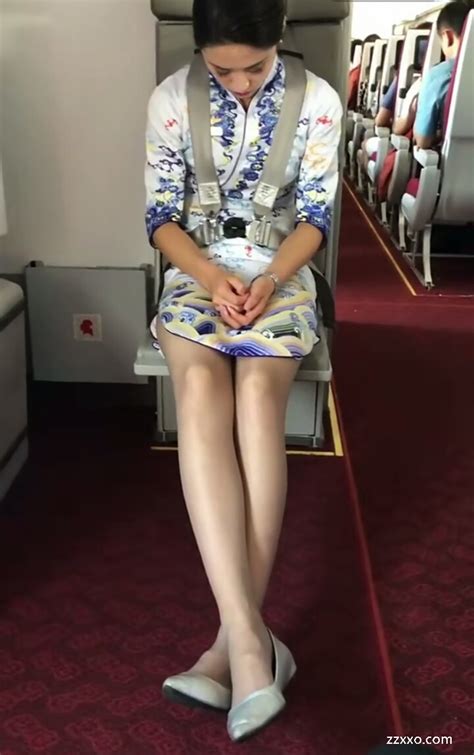 空姐airline stewardess 美女 空姐 大长腿＃丝袜 zzxxo