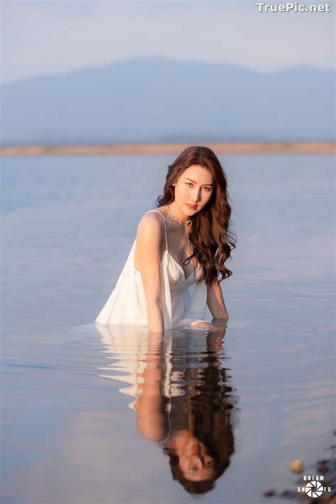 True Pic Thailand Model Rungsiya Chuanchom White Sexy Girl And The Beach