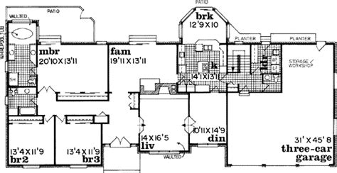 Open floor plans forego walls in favor of connected spaces that flow seamlessly into each other. Ranch Floor Plans Without Formal Dining Room : House Plans ...