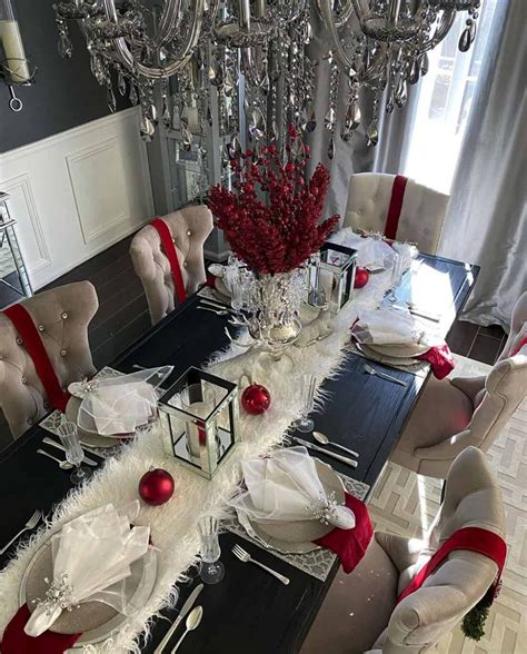 20 Gorgeous Christmas Table Setting Ideas For An Unforgettable Holiday